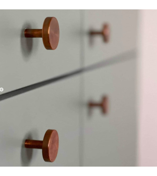 Pomolo per mobile in ottone NENA M design