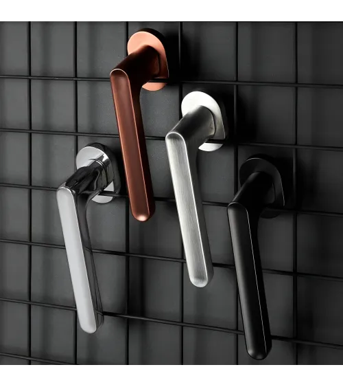 Maniglia per porta in cromo spazzolato JACOB design