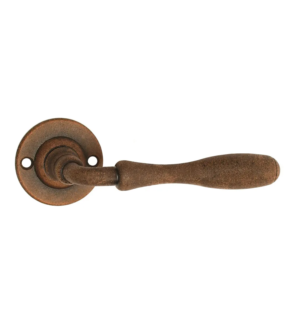 Maniglie per porta rétro color ruggine su rosette rotonde per porte, cancelli e cancelletti – Collezione Joséphine
