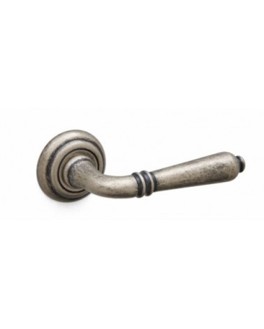 Maniglia per porta argento anticato Mandelli Sevilla maniglia design