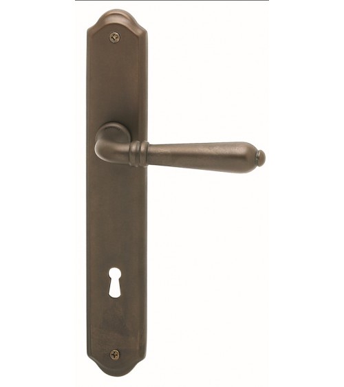 Maniglia per porta su placca longitudinale Mandelli Sevilla maniglia design