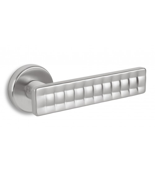 Maniglia per porta cromo satinato Ento Mabelle maniglia design