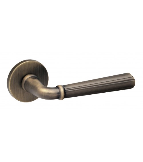 Maniglia per porta colore bronzo CASCADA maniglia design