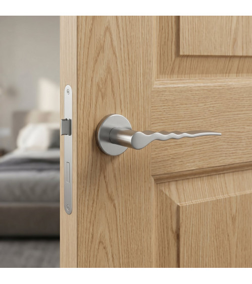 Maniglia per porta cromata satinata Ento Flow design
