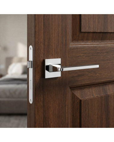 Maniglia per porta in cromo lucido OMA