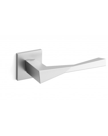 Maniglia per porta Mandelli Twee design in cromo satinato