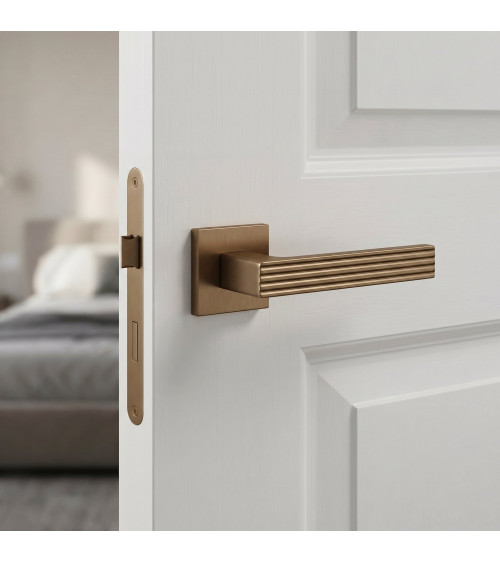 Maniglia per porta in rame Felice maniglia design