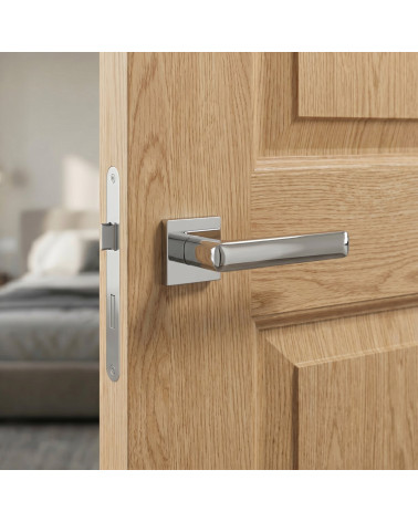 Maniglia per Porte su Placca Quadrata Senza Tempo - Modello STELLA