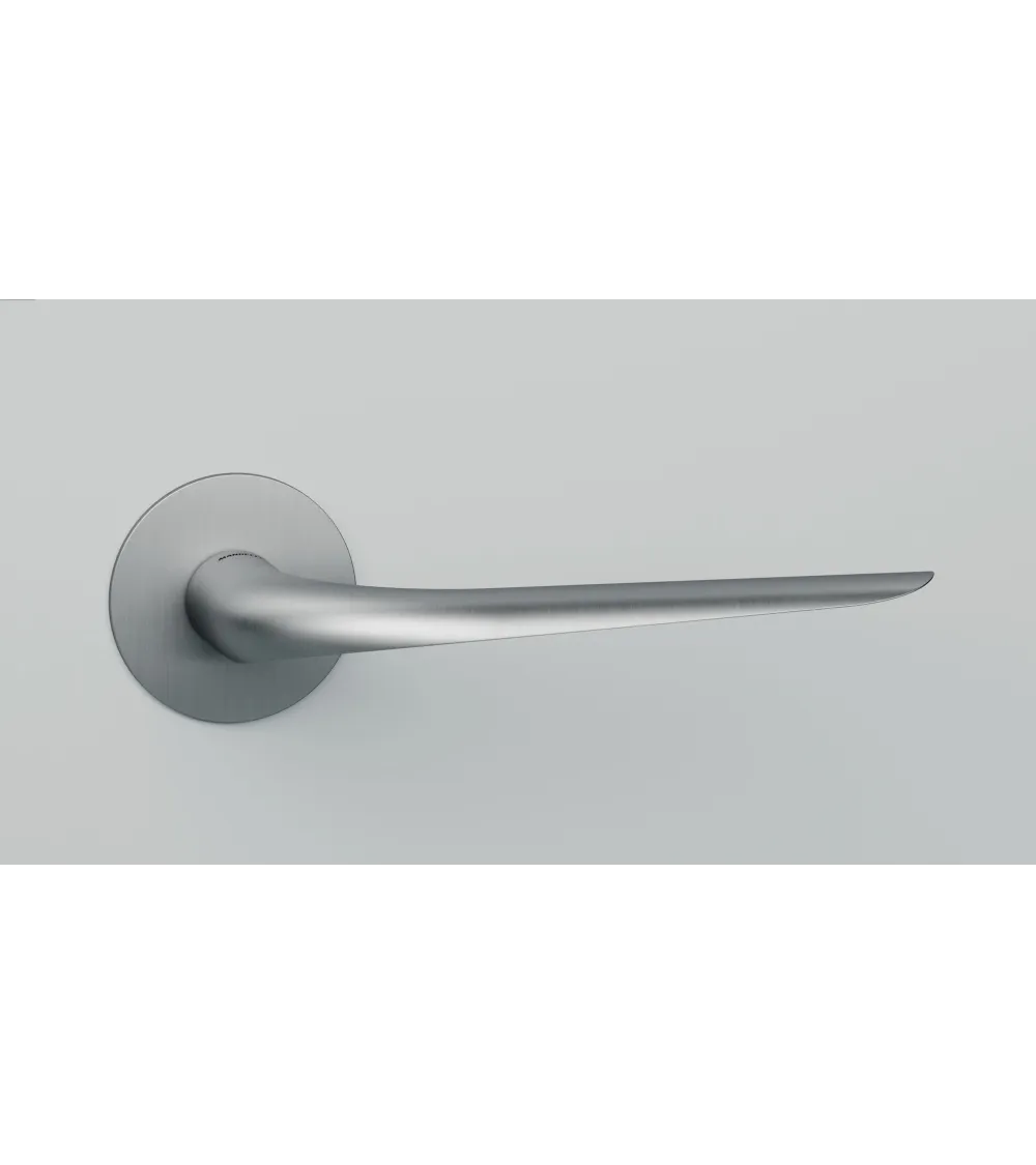 Maniglia per porta in ottone Mandelli Coupé design