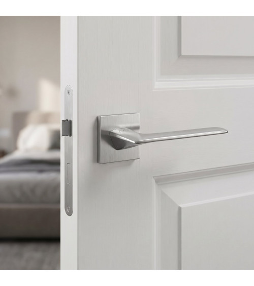 Maniglia per porta cromo spazzolato line GIULIA design