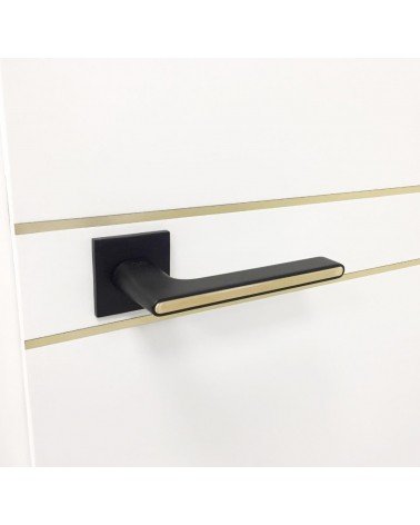 Maniglia per porta bicolore nera e dorata su placca quadrata - modello Ferrara - maniglia design