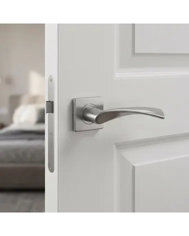 Maniglia per Porta Contemporanea Elegante e Versatile - KVADRAT 1708