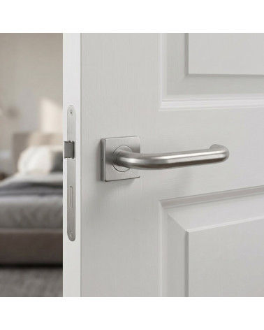 Maniglia per Porta Color Inox Senza Tempo - Modello KVADRAT 1704