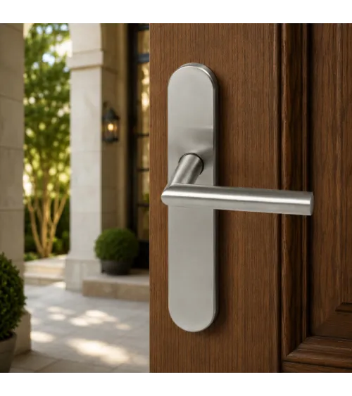 Maniglia per porta su placca Altesse Inox 316 – Alta resistenza ambienti esterni - modello Altesse