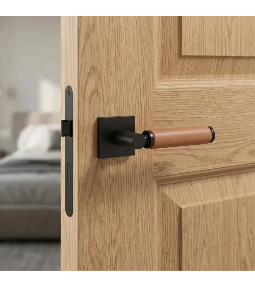 Maniglia per porta in ottone e pelle chiara TUPAI 4200/200 quadrata - maniglia design