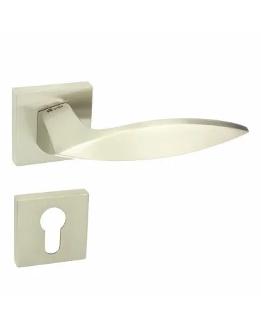 Maniglia per porta design Quezo QR con chiave I - ferramenta design