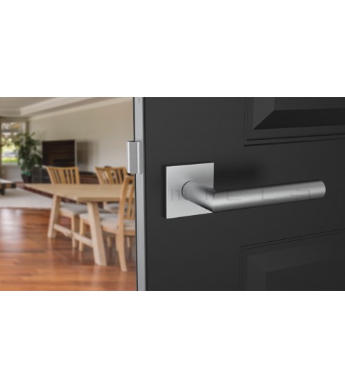 Maniglia per porta cromo satinato ARABIS ferramenta design