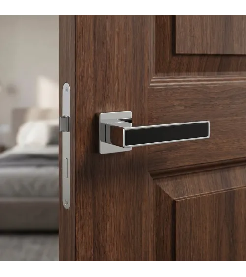 Maniglia per porta bicolore nero/cromo TOTAL maniglia design