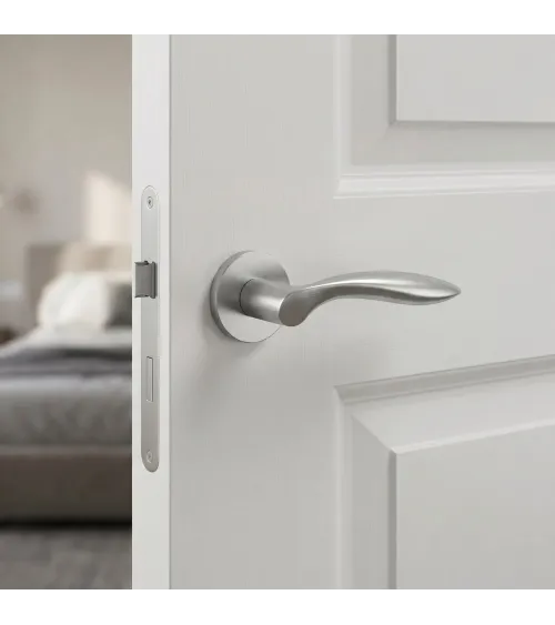 Maniglia per porta STILE PULIA in alluminio cromato satinato
