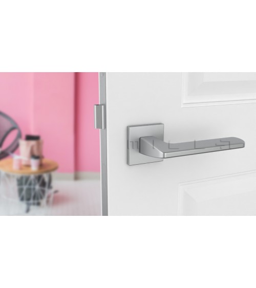 Maniglia per porta cromo satinato YUKA ferramenta design
