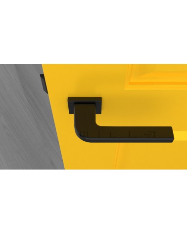 Maniglia per porta nera ISMENA ferramenta design vista dall'alto montata su una porta