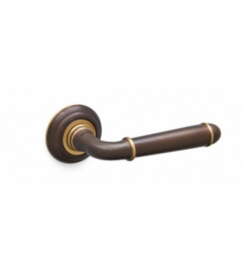 Maniglia per porta bronzo scultura Mandelli Hartu design