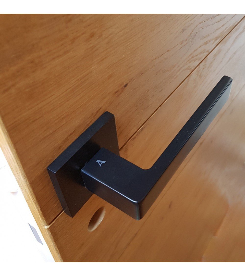 Maniglia per porta in zamak SULLA maniglia design