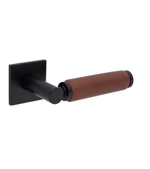 Maniglia per porta in ottone e pelle scura TUPAI 4200/201 quadrata - maniglia design