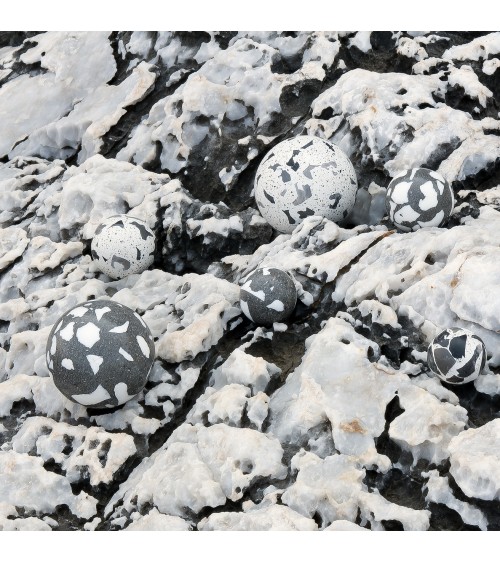 Pomolo per mobile in cemento - Urbi & Orbi Demenico Rocks Sfera - maniglia design