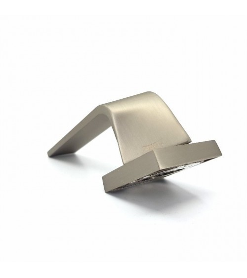 Maniglia per porta Buzz QR con rosetta chiave WC - ferramenta design