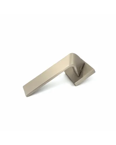 Maniglia per porta Buzz QR con rosetta chiave L - ferramenta design
