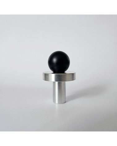 Pomolo per mobile nero/cromo lucido POLA design vista frontale