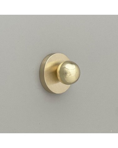 Pomello per mobile in ottone MONA S maniglia design vista di lato