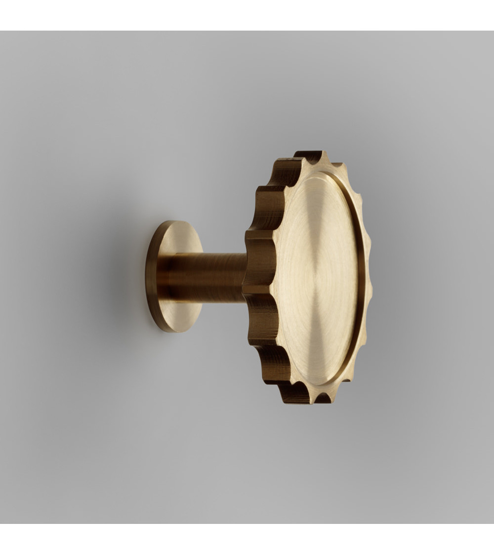 Appendiabiti da parete ottone Lexi - maniglia design