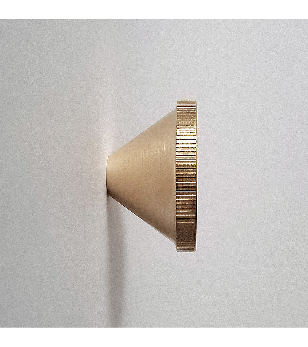 Appendiabiti da parete ottone cono - maniglia design