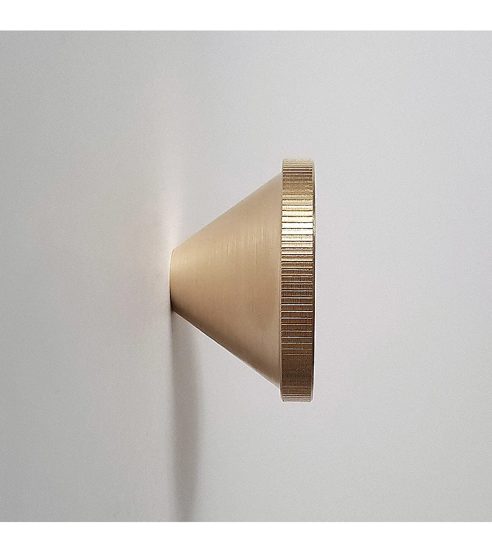 Appendiabiti da parete ottone cono - maniglia design