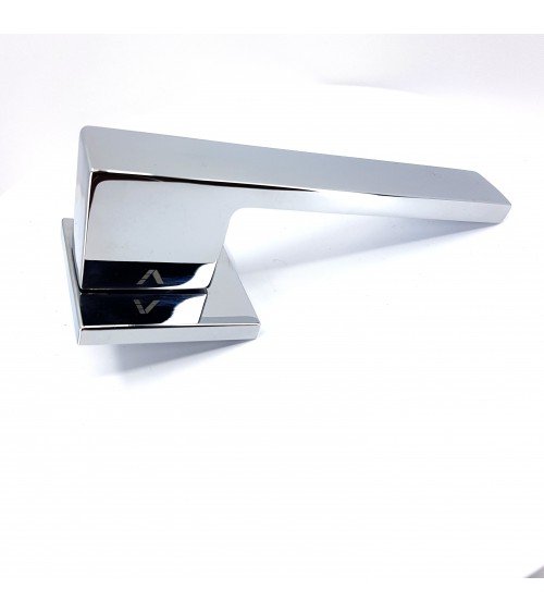 Maniglia per porta in zama TOTAL design