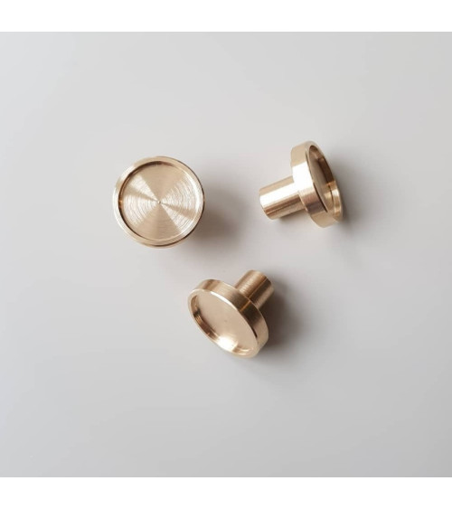 Pomolo per mobile in ottone INA design