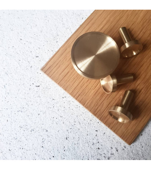 Pomolo per mobile in ottone INA design
