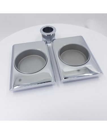Maniglia per porta scorrevole essenziale MANDELLI 1038TL ferramenta design posata su una placca