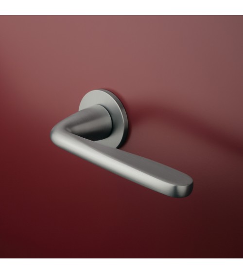 Maniglia per porta cromo satinato HIACYNTA maniglia design