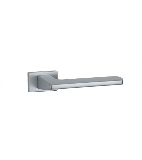 Maniglia per porta cromo satinato YUKA maniglia design