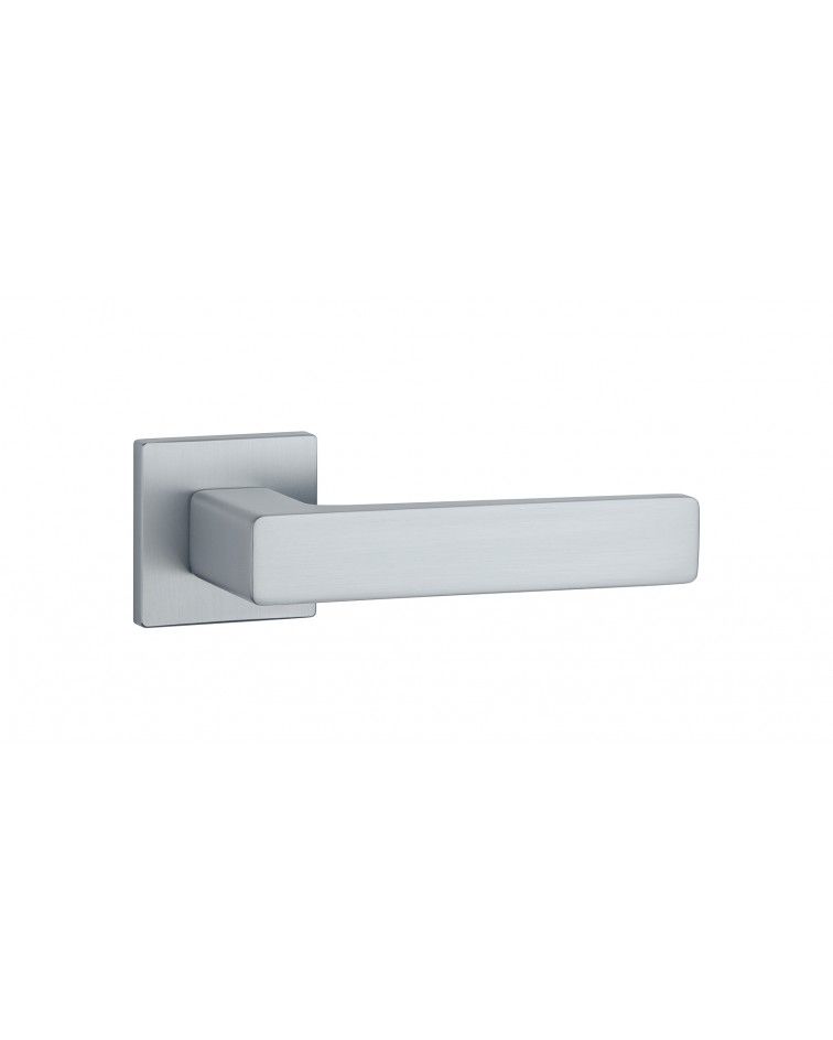 Maniglia per porta in cromo satinato ERICA ferramenta design