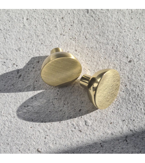 Pomello per mobile in oro lucido LUNA M maniglia design