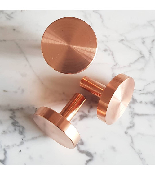 Pomolo per mobile in ottone NENA M design