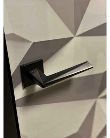 Maniglia per porta in zamak DIAMANT design colore 1 vista dall'alto leggermente inclinata
