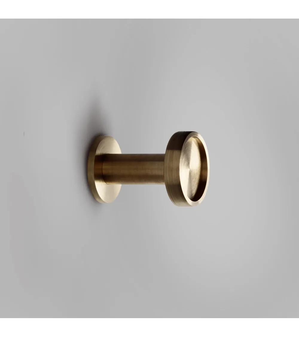 Appendiabiti da parete in ottone Ina S