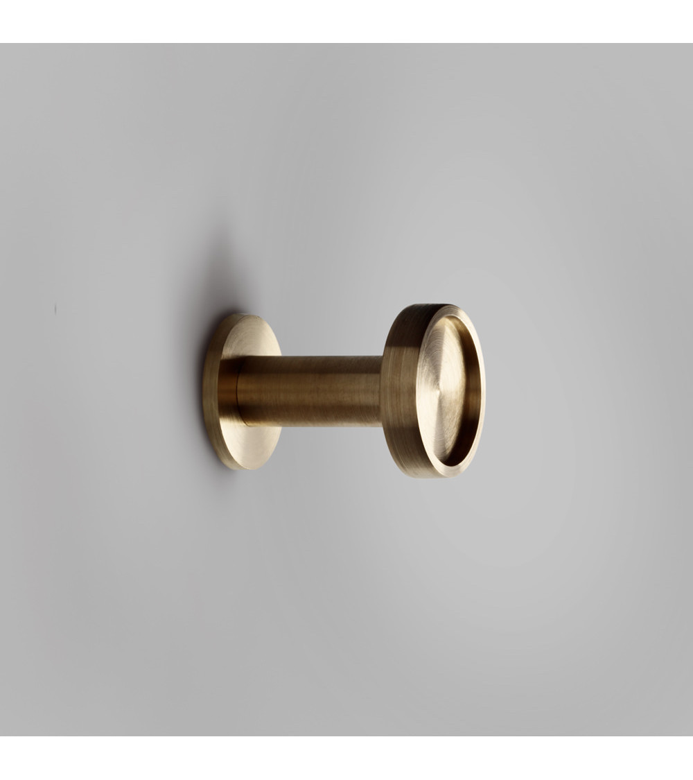 Appendiabiti da parete in ottone Ina S