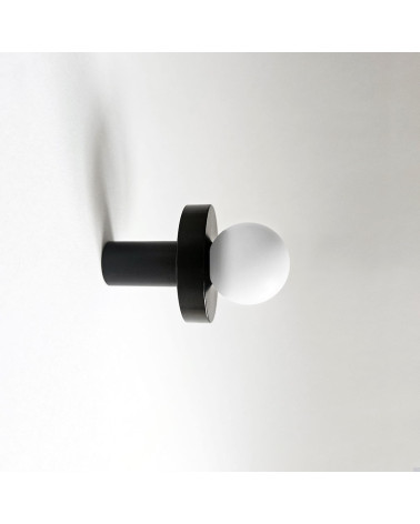 Appendiabiti da parete in ottone POLA nero e bianco
