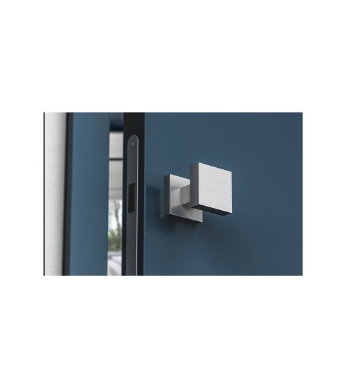 Pomello per porta in cromo spazzolato AEGIS quadrato - maniglia design